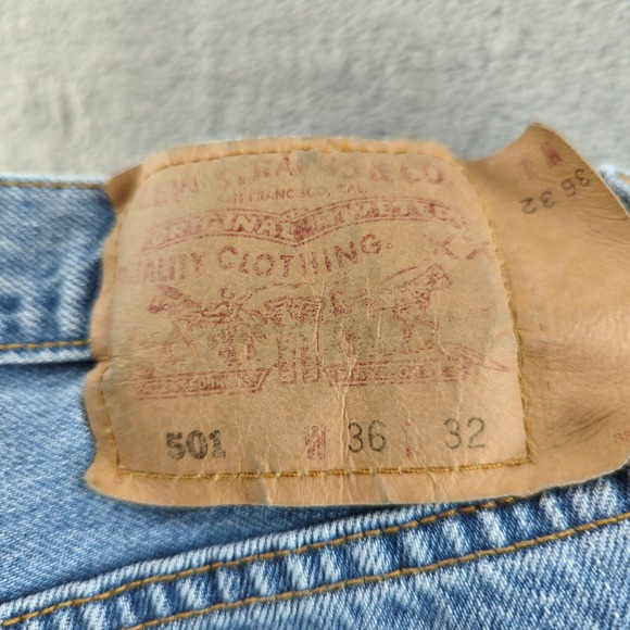 Vintage Levis 501 Jeans Mens 36x32 (Fits 34x31) Blue Light Wash 2001 Y2K Canada - Picture 4 of 12